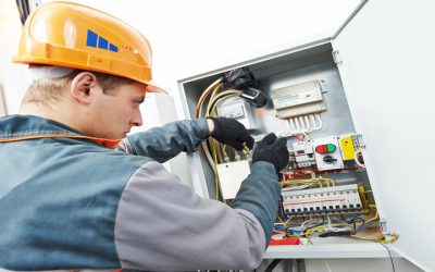 Clear Signs That It’s A Good Idea To Hire A Residential Electrician In Spokane WA